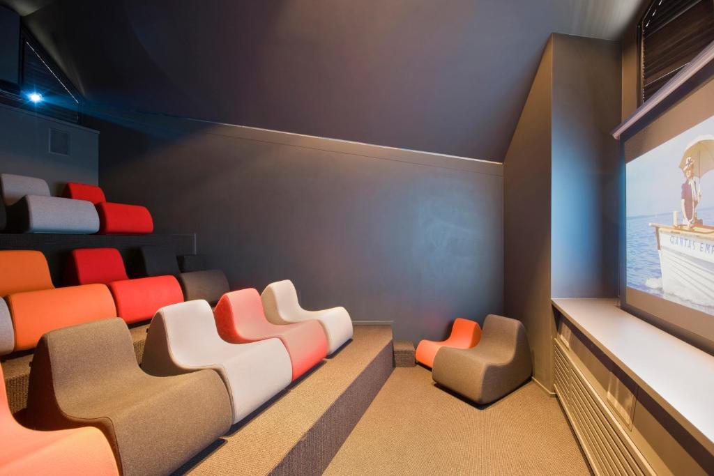 Ne5T Hotel & Spa นามูร์ ภายนอก รูปภาพ